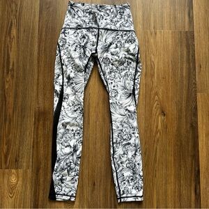 Lululemon Womens Train Times 7/8 Pant 25" Light Garden White Black 4 Mesh Panel